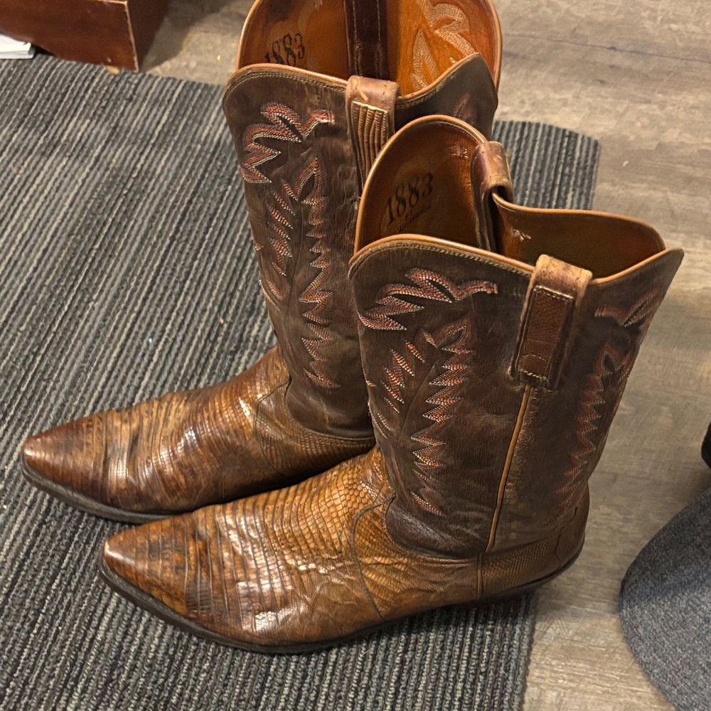 Lucchese Brown Lizard-Texture Cowboy Boots - Picture 3 of 9